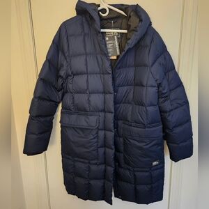 Eddie Bauer Women's Navy Puffer Jacket
